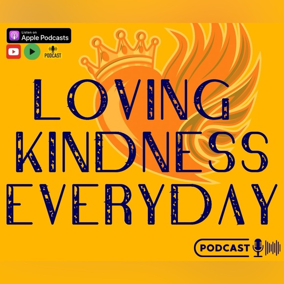 GAP 5" Mid Rise Denim Girlfriend Shorts *WM’s SZ 32* by Kindness Calloway - Picture 2 of 5